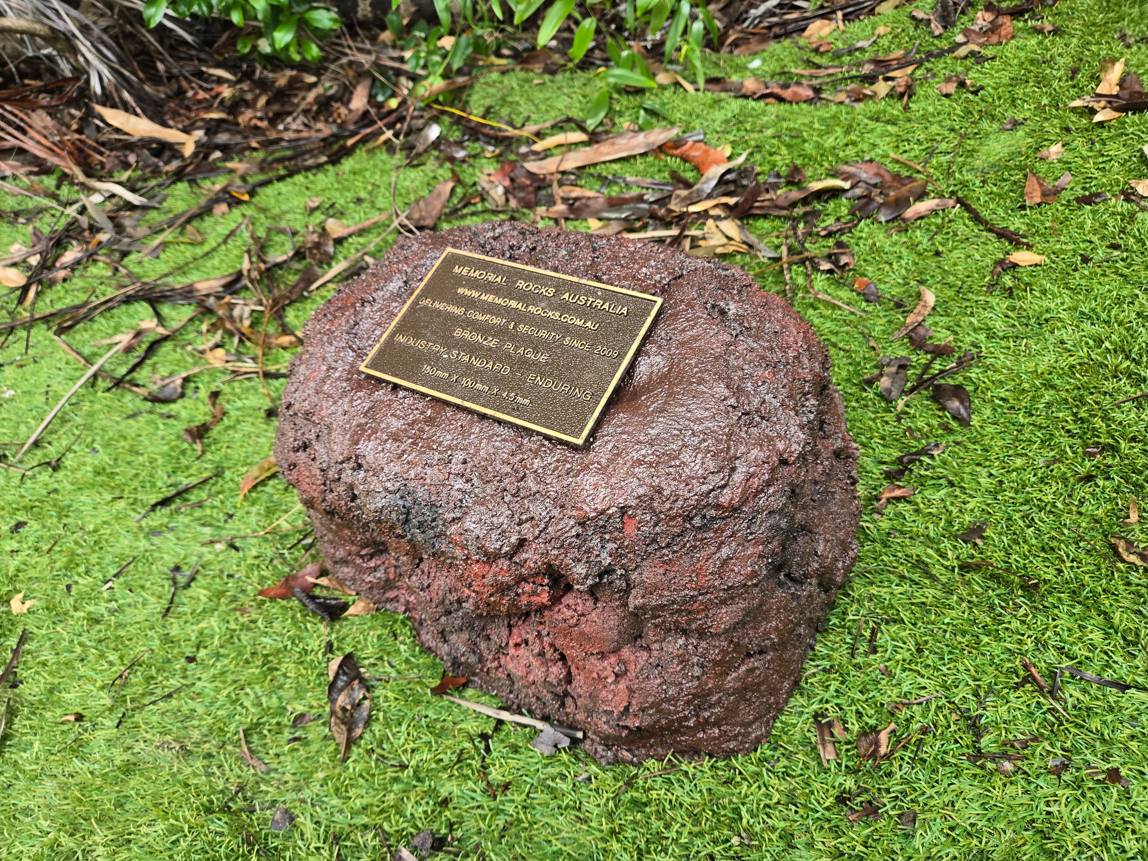 Memorial Rock Urn  2148 Regular Black