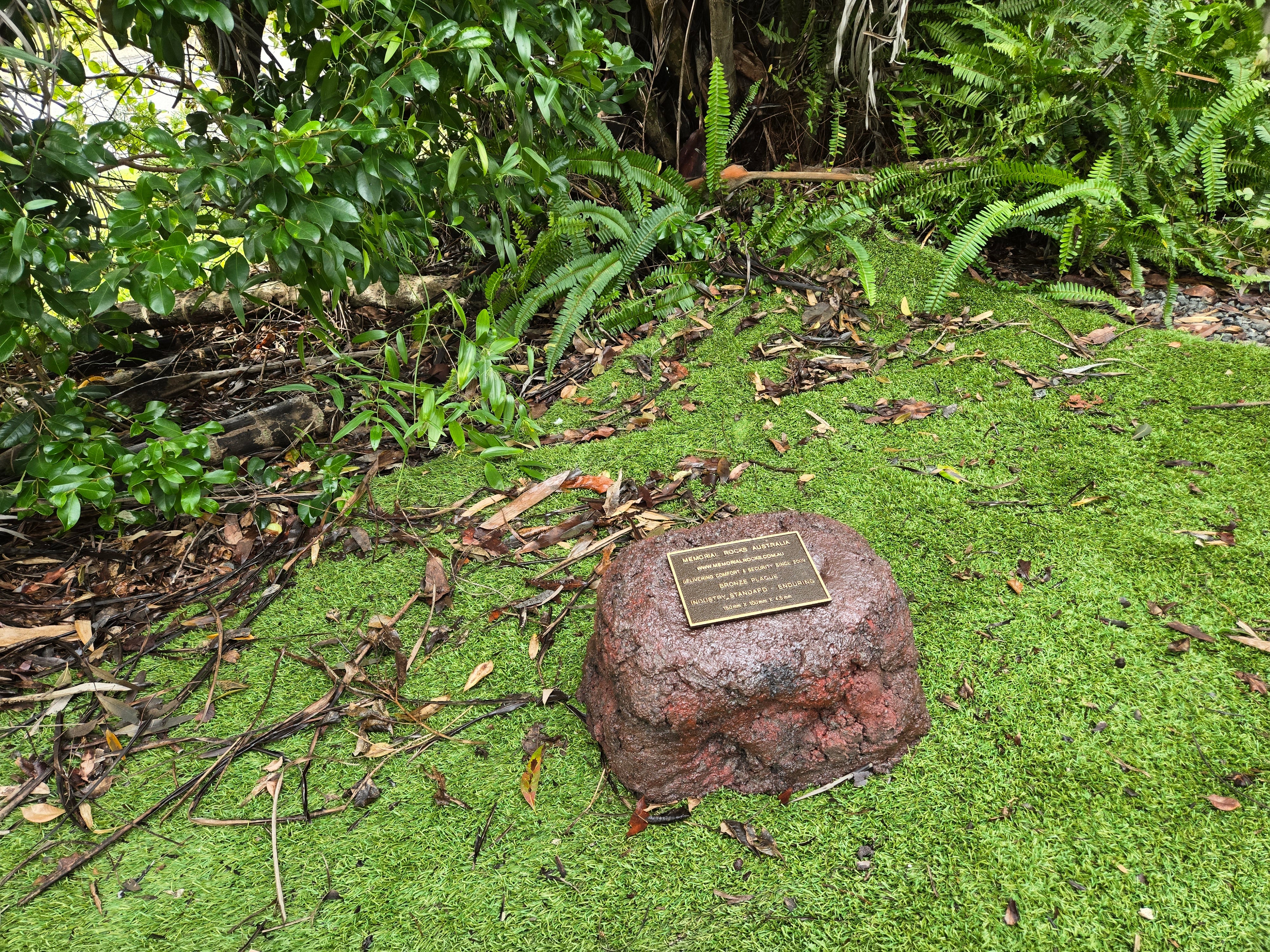 Memorial Rock Urn  2148 Regular Black