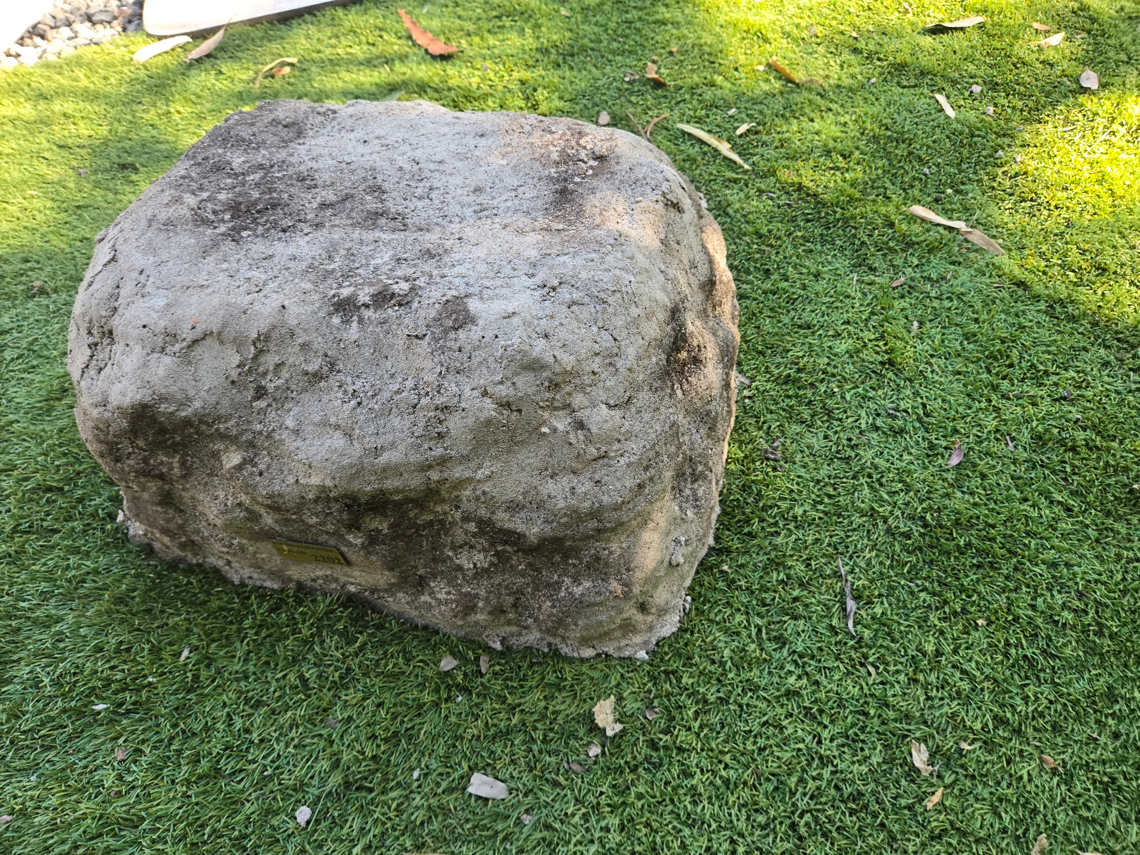 Memorial Rock Urn 2202 Large Double Natural Riversand