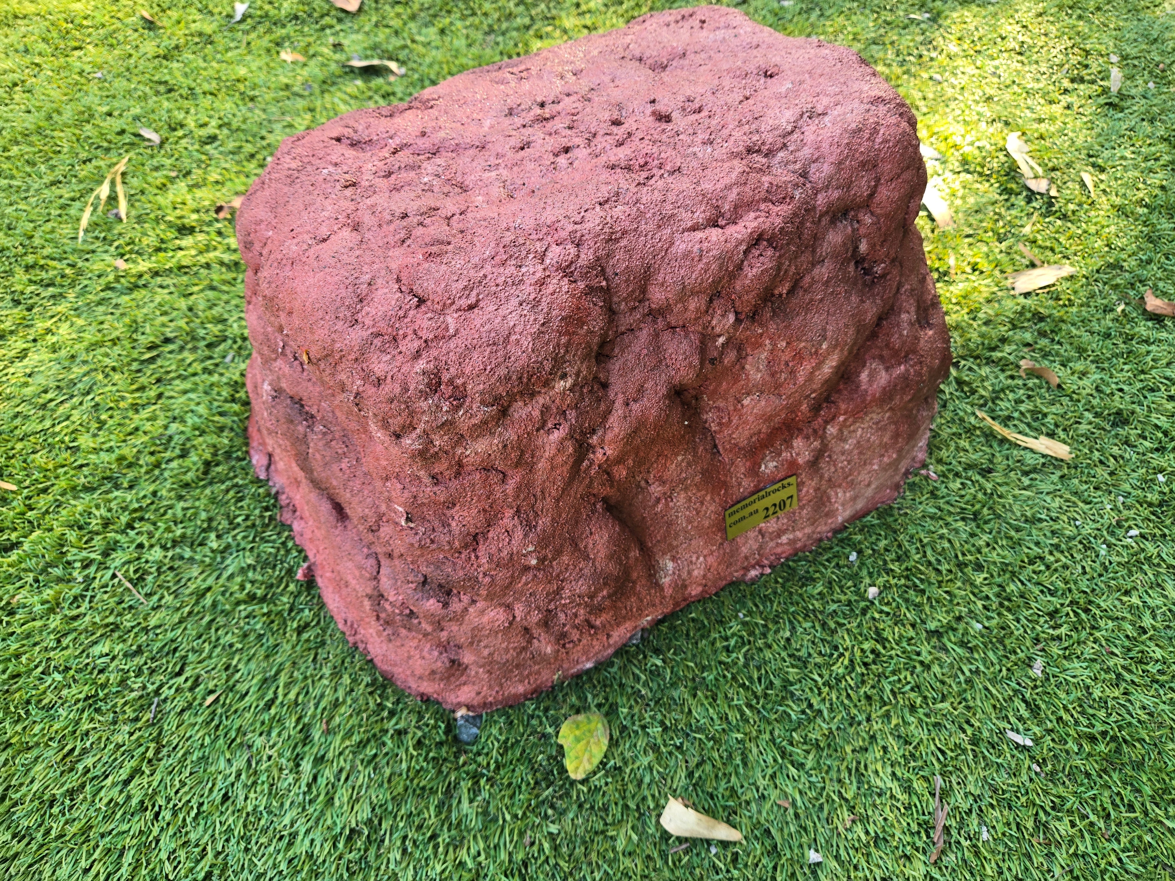 Memorial Rock Urn 2207 Large Red