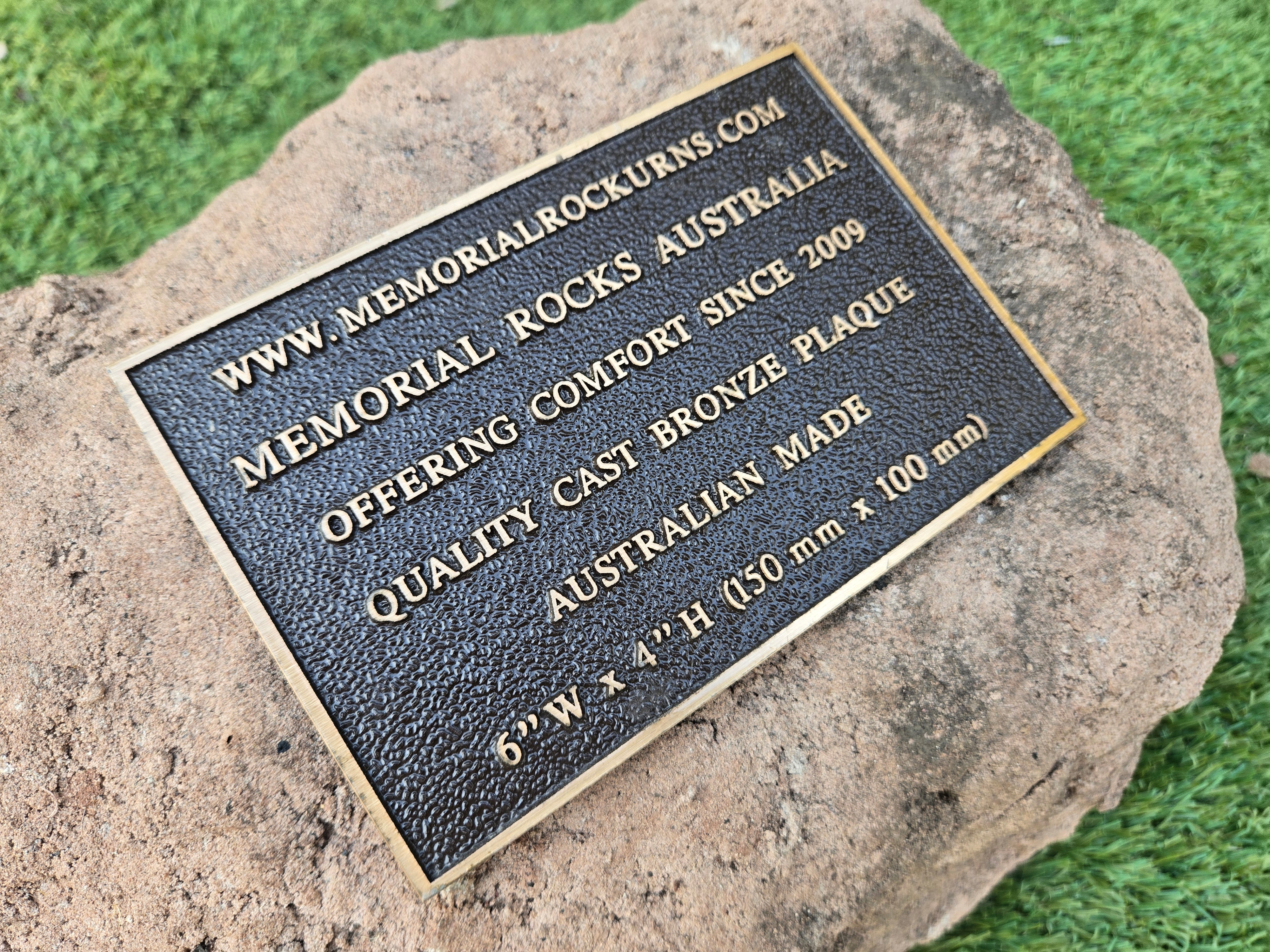Memorial Rock Urn  2214 Regular Brown
