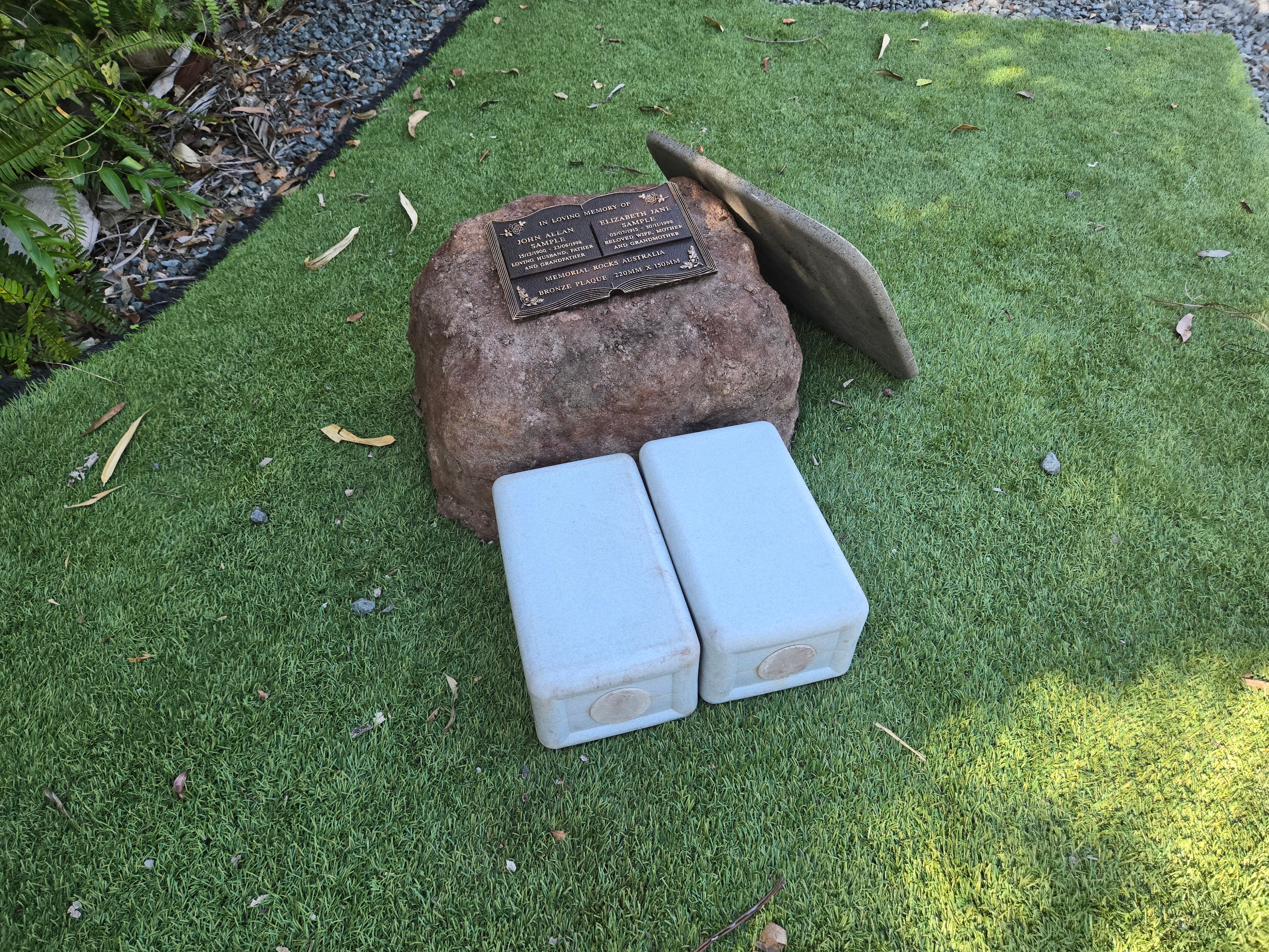 Memorial Rock Urn 2199 Large Double Brown